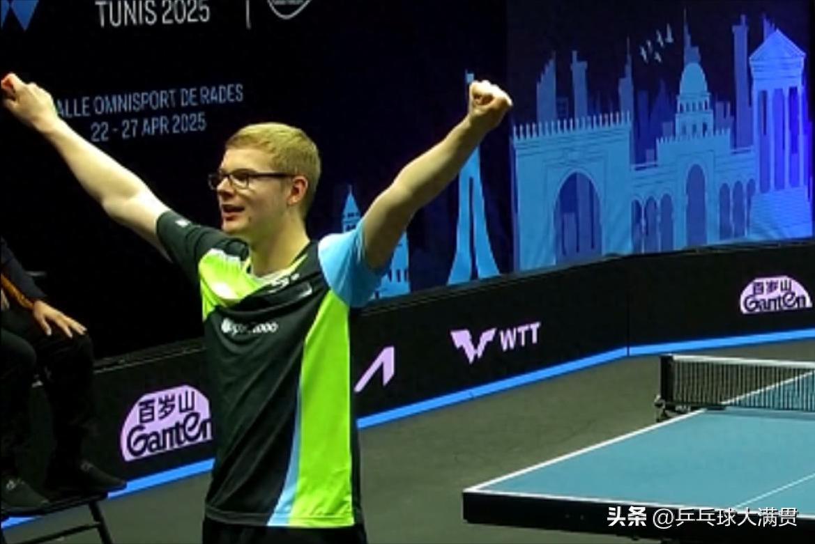 开云体育-2020费德勒