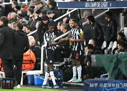 中国体育-关键时刻欧联焦点战；纽卡斯尔遗憾出局；态度坚定；临场指挥获称赞(纽卡斯尔主场不败率达7成)