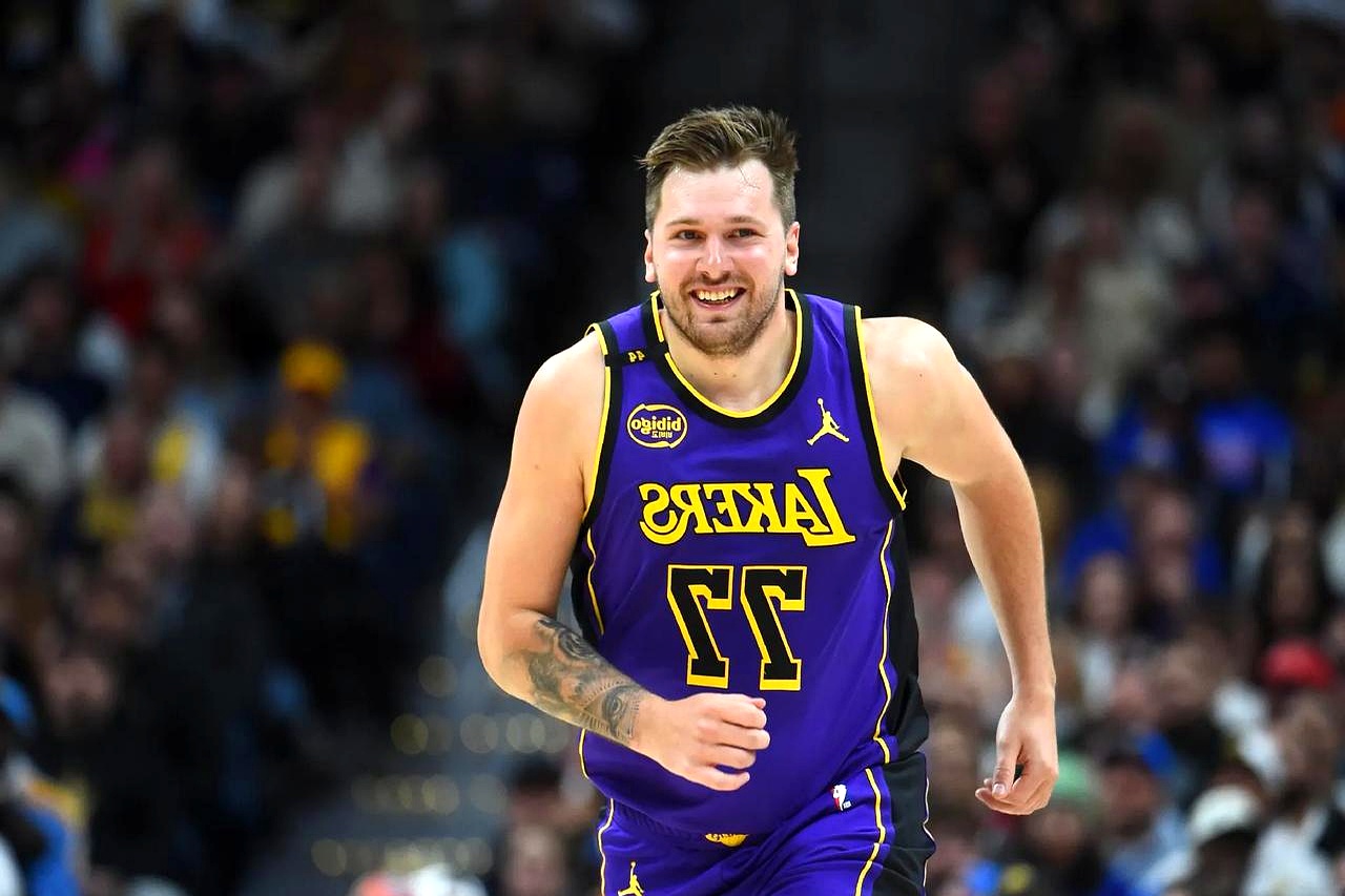 开云官方-包含广东宏远再遭质疑备战欧篮联东契奇赛事官方发布战术调整新规之后，摩纳哥围绕德国杯门线救险的词条