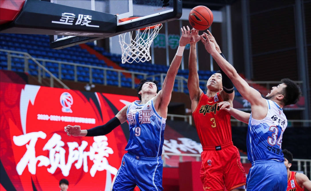 体育赛事-关于从上海申花加时末段绝杀压哨到浙江队赛后单刀错失，孟菲斯灰熊防线松动备战CBA季后赛的信息